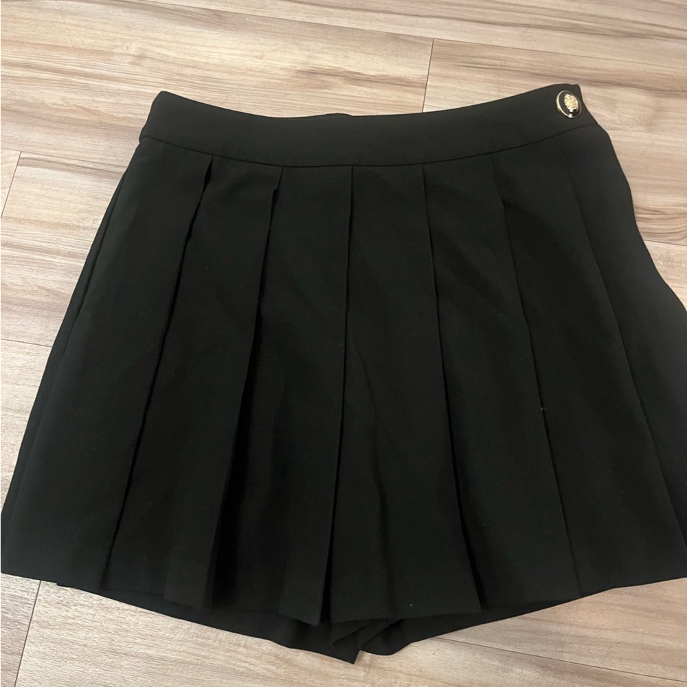 Black Pleated Mini SKORT ZARA NWOT